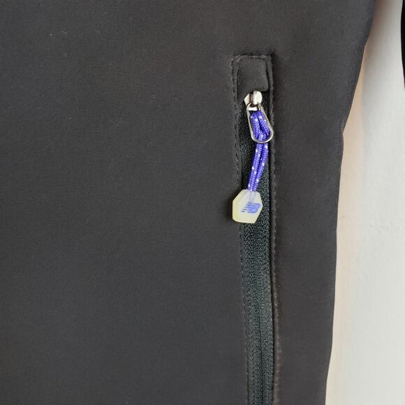 New Balance Periwinkle Blue and Black Soft-shell Hooded Zip up Jacket Size Med - Picture 6 of 8